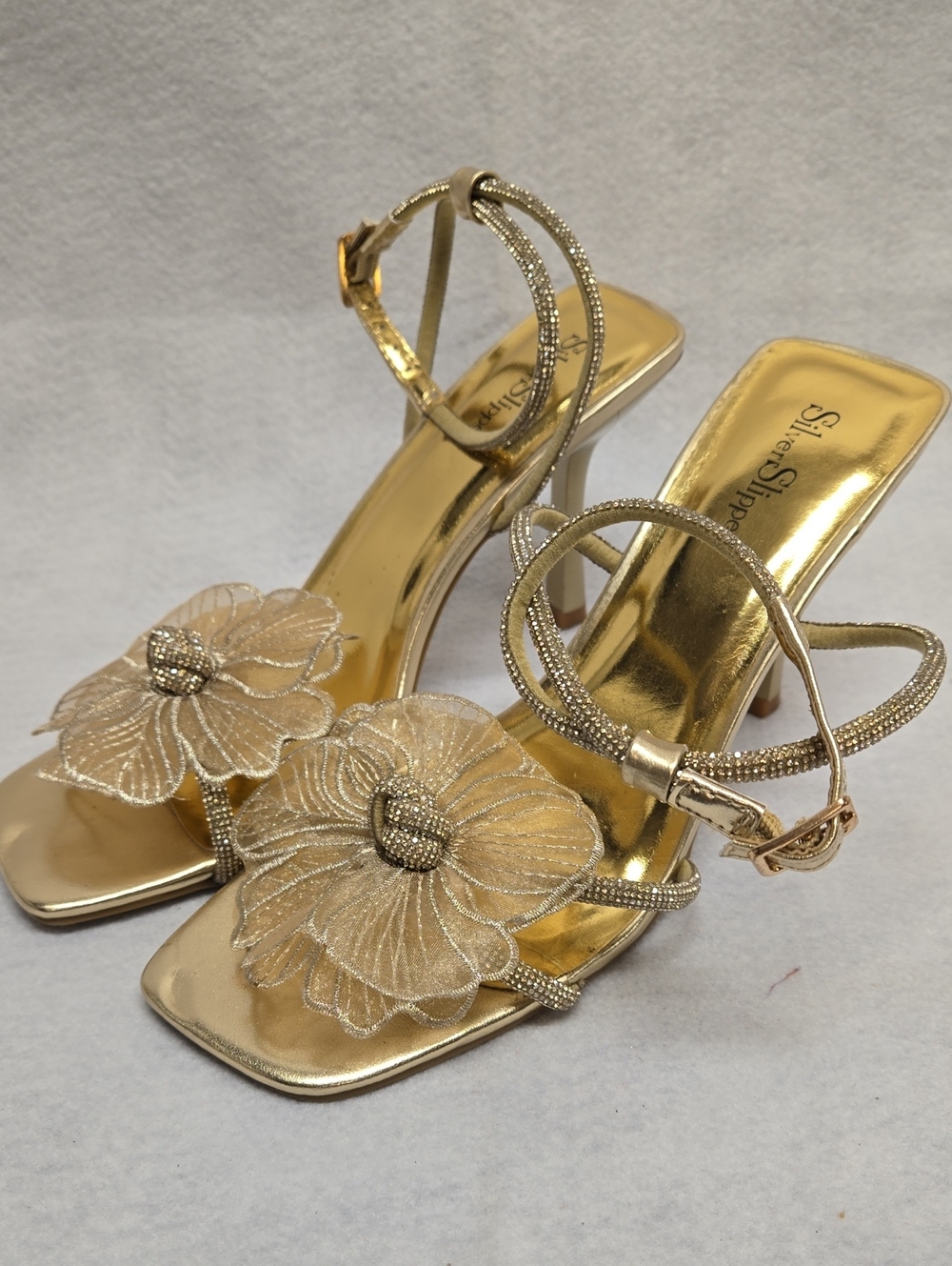 Silver Slipper - Gold Floral Embellished Ankle Strap Sandals Women 9M